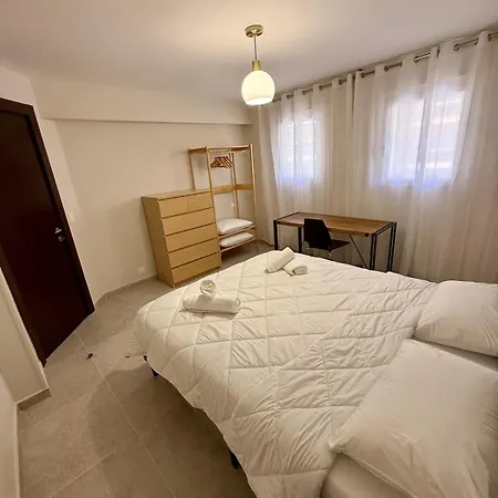 Renove Au Coeur De Juan-les-pins, A 3 Min De La * Antibes