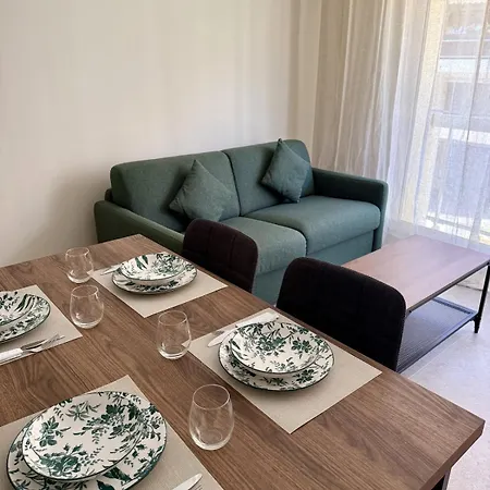 Renove Au Coeur De Juan-les-pins, A 3 Min De La Апартаменти